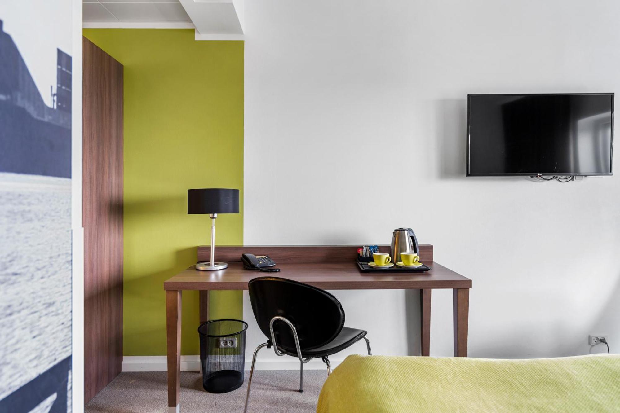 Hotel Park By Radisson Airport 3*