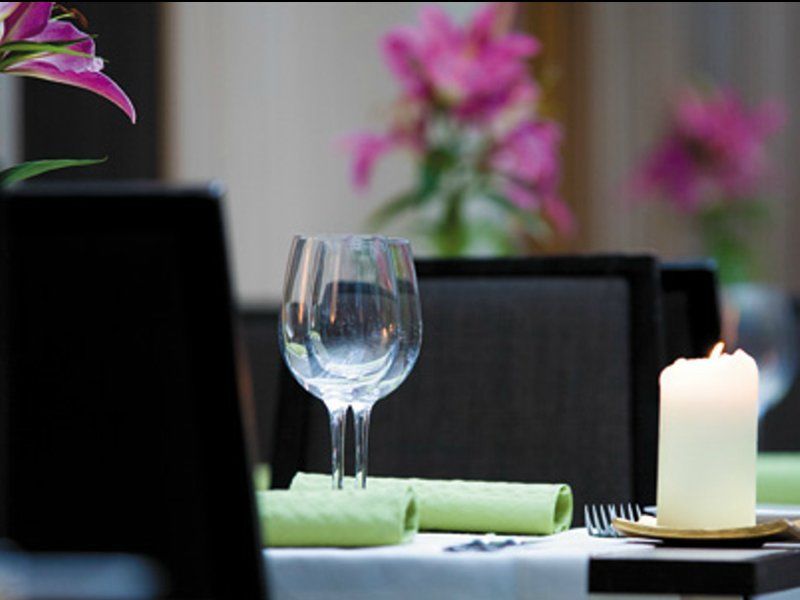 Hotel Park By Radisson Airport 3*