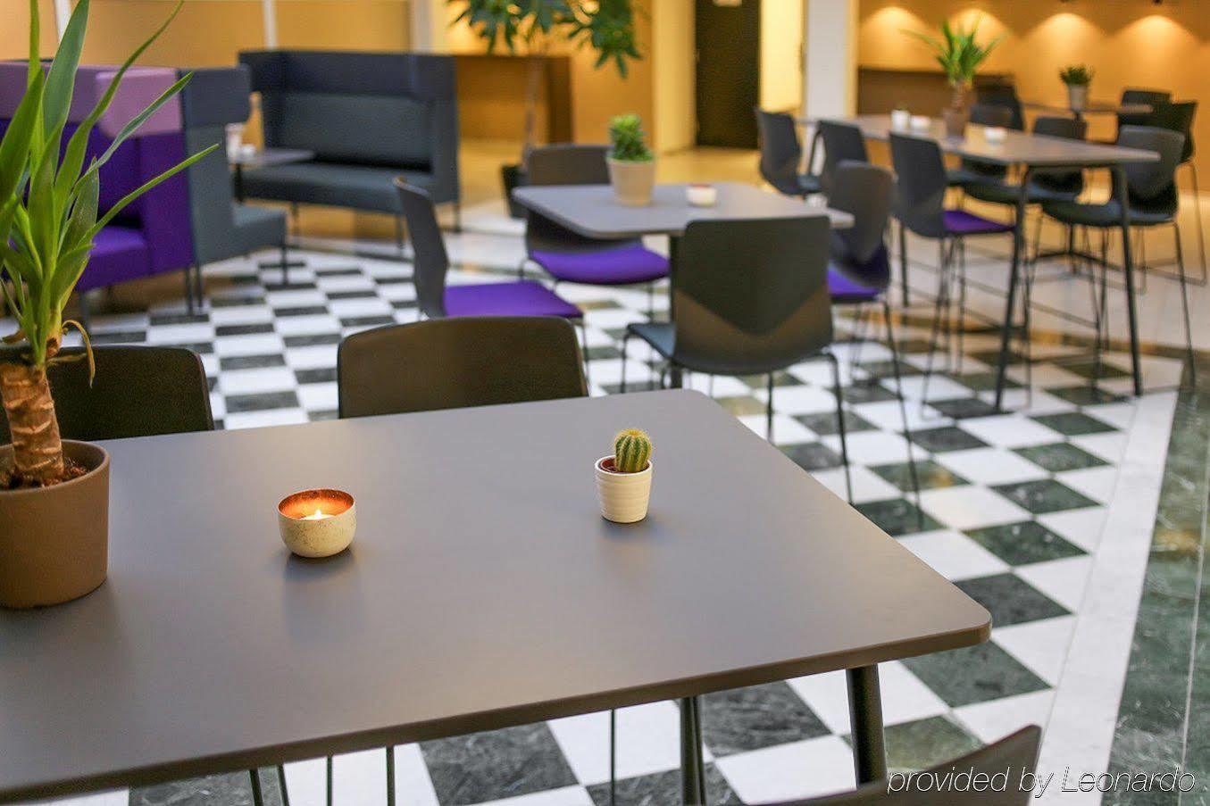 Park By Radisson Airport Hotel 3*