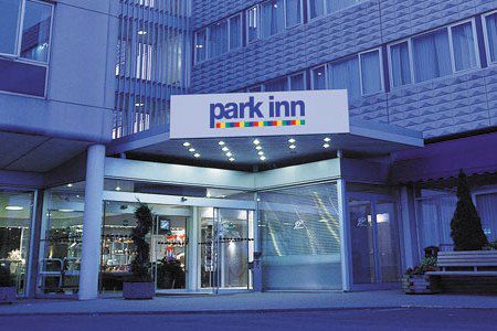 Hotel Park By Radisson Airport
